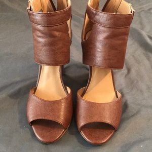 Nine West wedge open toed